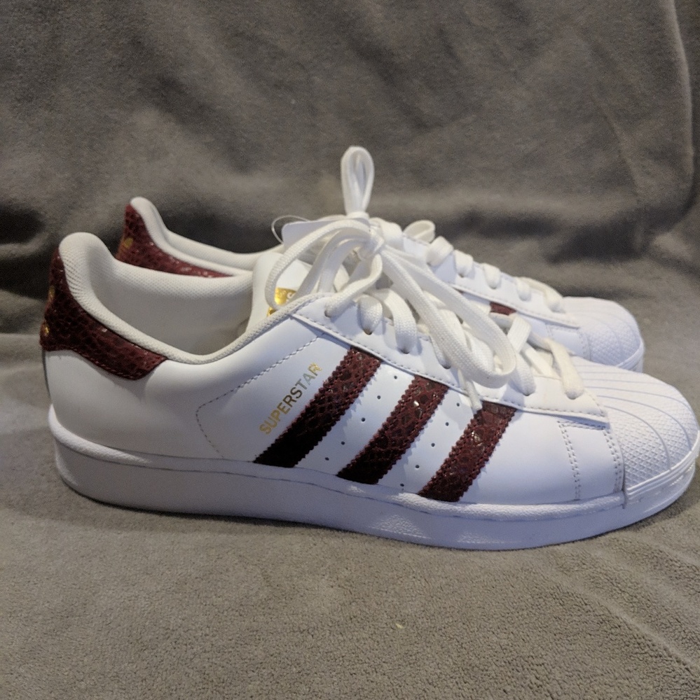 New Adidas Superstar Burgundy Snake stripes 9.5 11